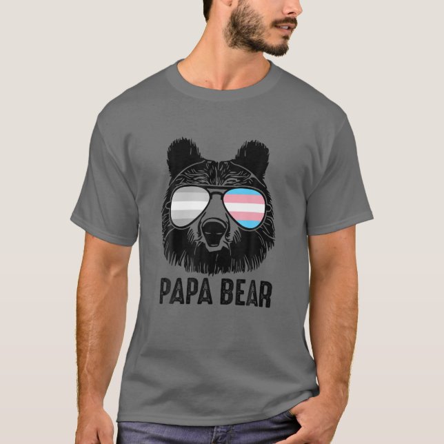 Camiseta Papa Oso Con Gafas De Sol Bandera Transgénero Prid (Anverso)