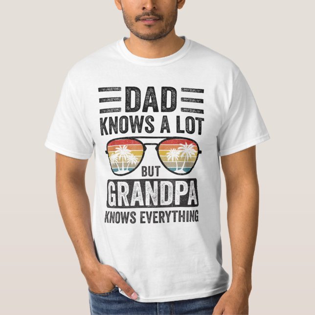 Camiseta papá sabe mucho pero el abuelo lo sabe todo (Anverso)