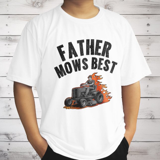 Camiseta Papá se vuelve el mejor tonto padre en la siembra  (Subido por el creador)