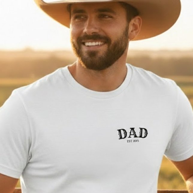 Camiseta Papá Texto en Negrita Est 2025  (Subido por el creador)