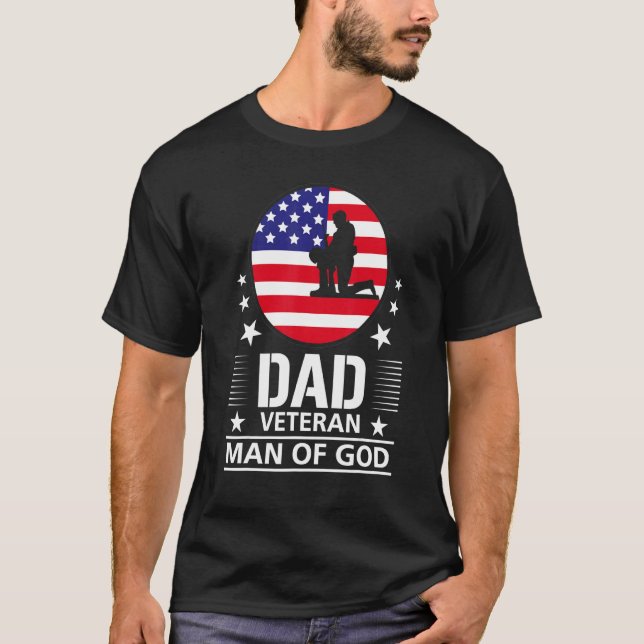 Camiseta Papá Veterano Hombre De Dios Hombre De Dios Bander (Anverso)