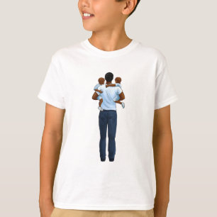 Camiseta Papá y dos hijos en el Día de los Padres Africanos