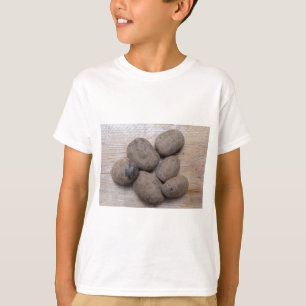 Camiseta Papas en madera rústica Concepto