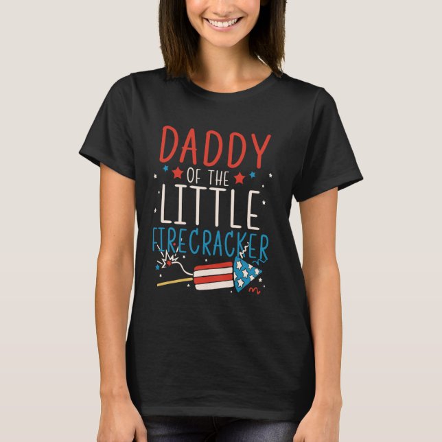 Camiseta Papi del pequeño petardo 4 de julio (Anverso)