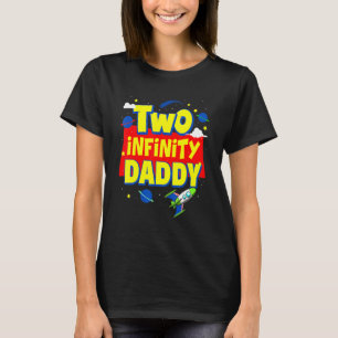 Camiseta Papi Dos Decoraciones Infinitas Y Más Allá Del Cum