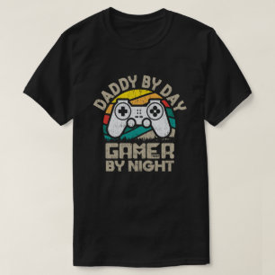 Camiseta Papi Por Día Jugador De Noche Gracioso Papá Chis