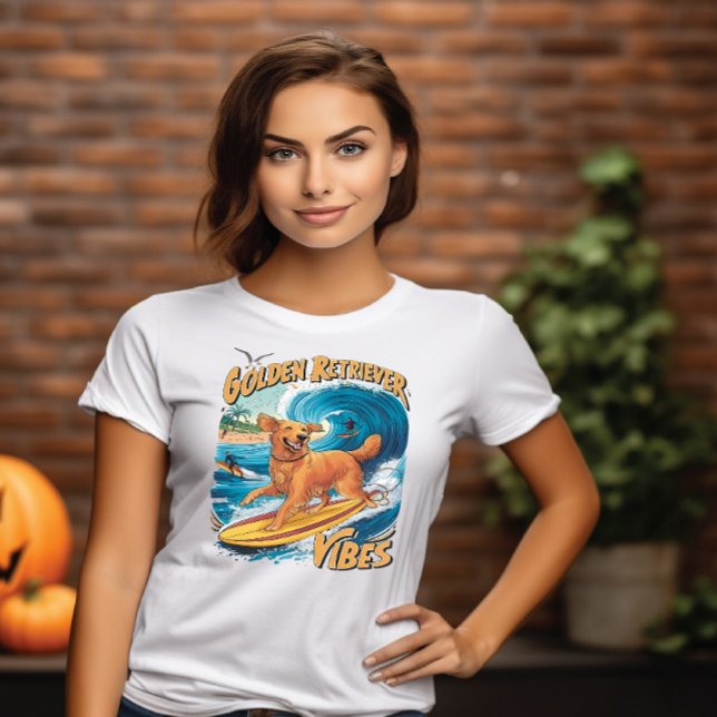 Camiseta Paraíso de Surfing Golden Retriever (Subido por el creador)