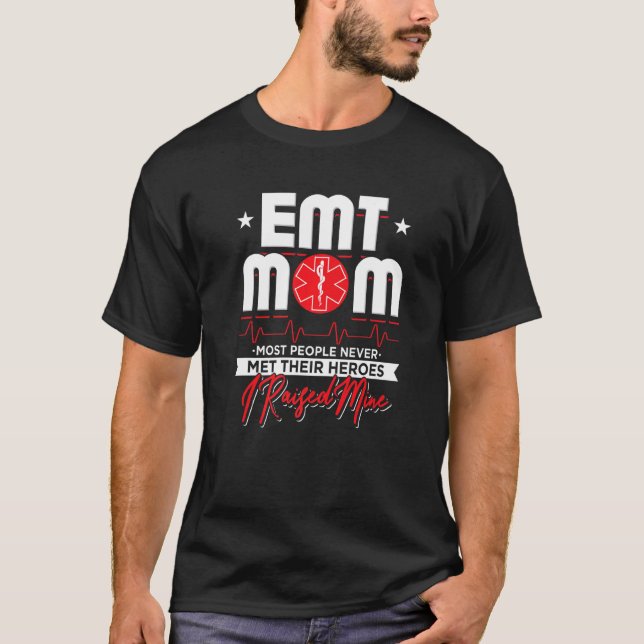 Camiseta Paramedic Emt Mom (Anverso)