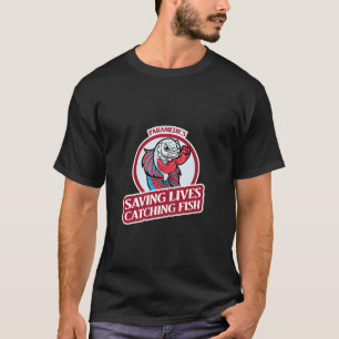 CAMISETA PARAMÉDICOS SALVANDO VIDAS CATCHING PESCADO