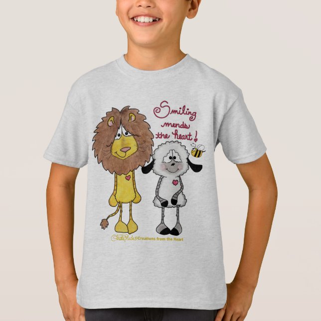 Camiseta Parches de Corazón de León y Cordero (Anverso)