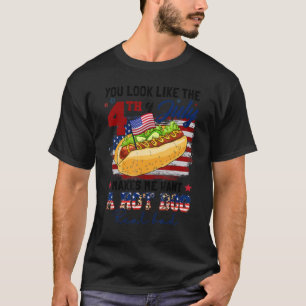 Camiseta Parece Que El 4 De Julio Me Hace Querer Un Calor