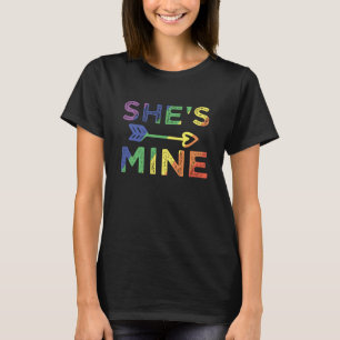 Camiseta Pareja de lesbianas que está minando celebra el or