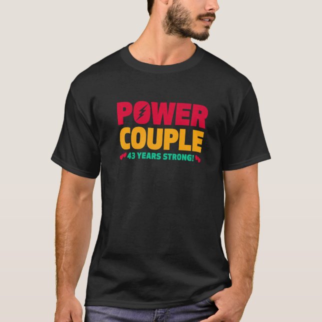 Camiseta Pareja de poder de 43 años casada Hus 43 años (Anverso)