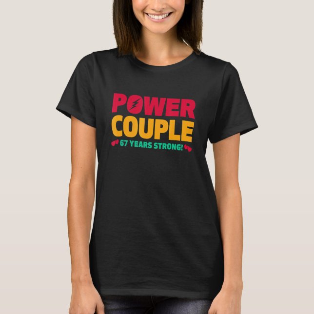 Camiseta Pareja de poder de 67 años casada Hus 67 años (Anverso)