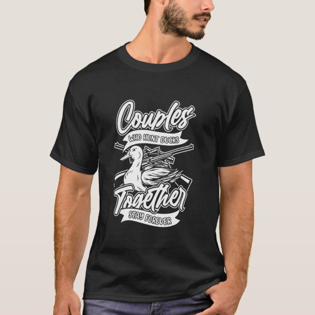 Camiseta Pareja divertida de cazadores sacuden a cazadores  (Anverso)
