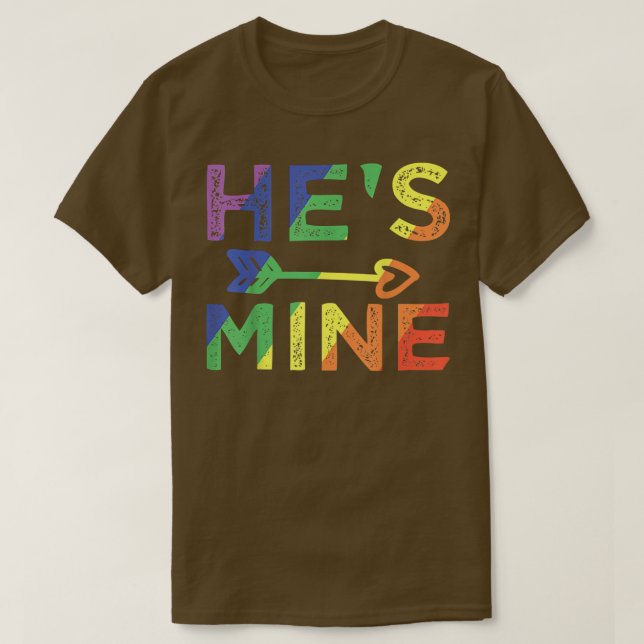 Camiseta Pareja gay masculina coincide con orgullo LGBT  (Diseño del anverso)