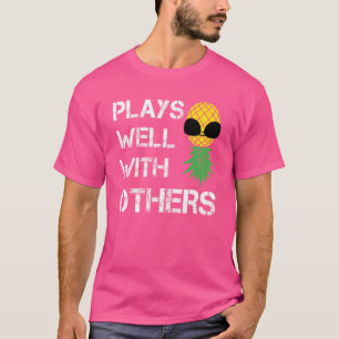 Camiseta Pareja Swinger Piña al Revés Juega Bien Wi
