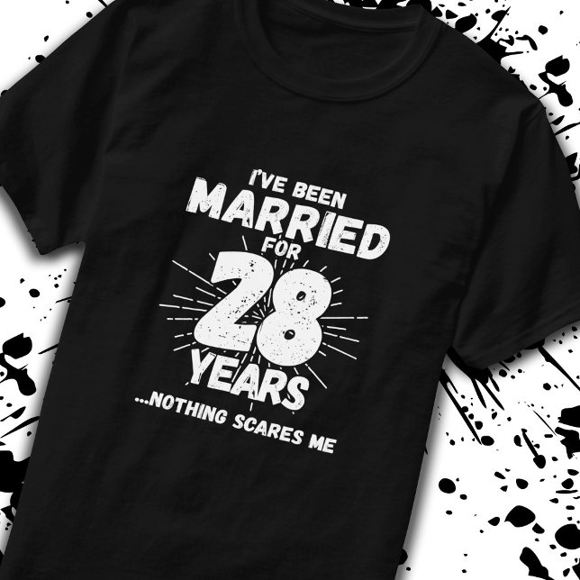 Camiseta Parejas casadas 28 años Graciosamente 28 años (Subido por el creador)