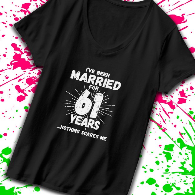 Camiseta Parejas casadas 61 años de curioso 61 aniversario (Subido por el creador)