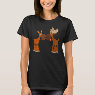 Camiseta Pares lindos de los alces del dibujo animado en