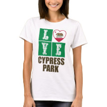 Parque de ciprés cardíaco de bandera de la Repúbli