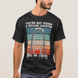 Camiseta Parque de diversiones con montaña rusa al atardece
