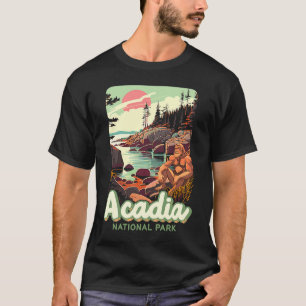 Camiseta Parque Nacional Acadia Sasquatch WPA Clásico Maine