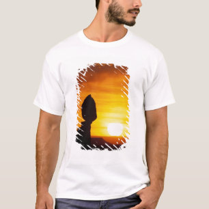 Camiseta Parque Nacional Arches, UT Balance Rock en