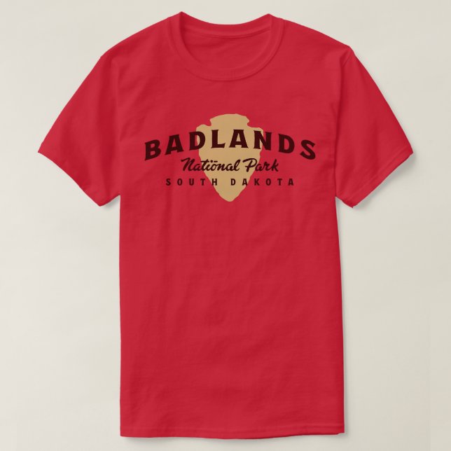 Camiseta Parque nacional Badlands Arqueado Texto Marrón (Diseño del anverso)