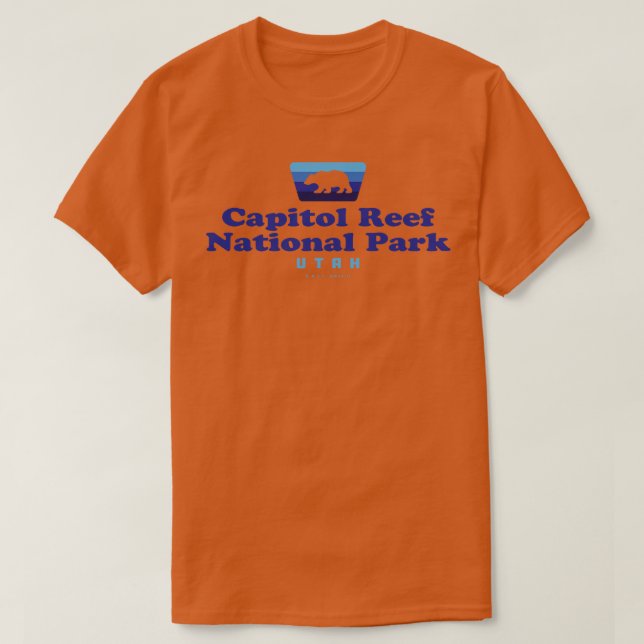 Camiseta Parque nacional Capitol Reef Retro Bear Arrowhead  (Diseño del anverso)