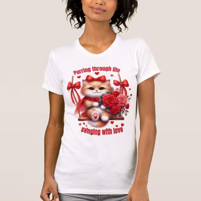 Camiseta Pasando la vida con ronroneos – Gato de San Valent (Anverso)