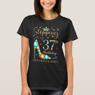 Camiseta Pasar a mi cumpleaños 37 con la gracia de Dios y