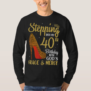 Camiseta Pasar a mi cumpleaños 40 con la gracia de Dios y