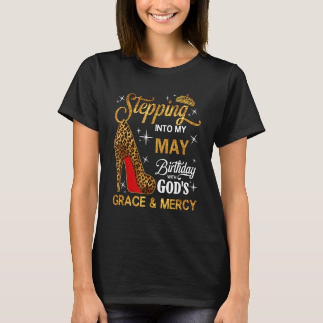 Camiseta Pasar a mi cumpleaños de mayo con la gracia de God (Anverso)