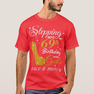 Camiseta Pasar a mi cumpleaños número 69 con la gracia de D