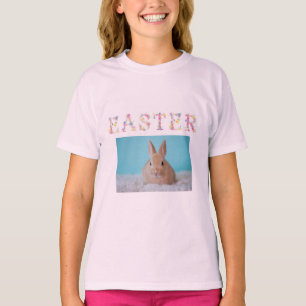 Camiseta Pascua Floral con conejo