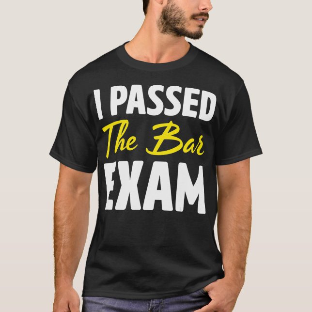 Camiseta Pasé El Regalo De La Escuela De Derecho Funny Exam (Anverso)