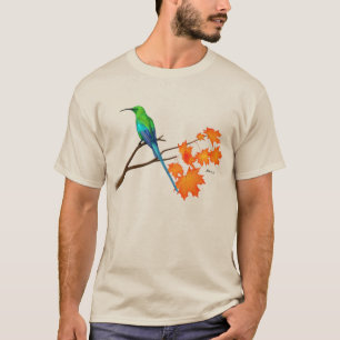 Camiseta Pastel colibrí en una rama de arce de otoño.