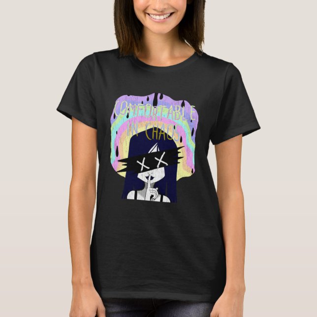 Camiseta Pastel goth being comfortable in chaos (Anverso)