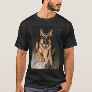 Camiseta Pastor Alemán Bebiendo Café Helado Meme De Animal