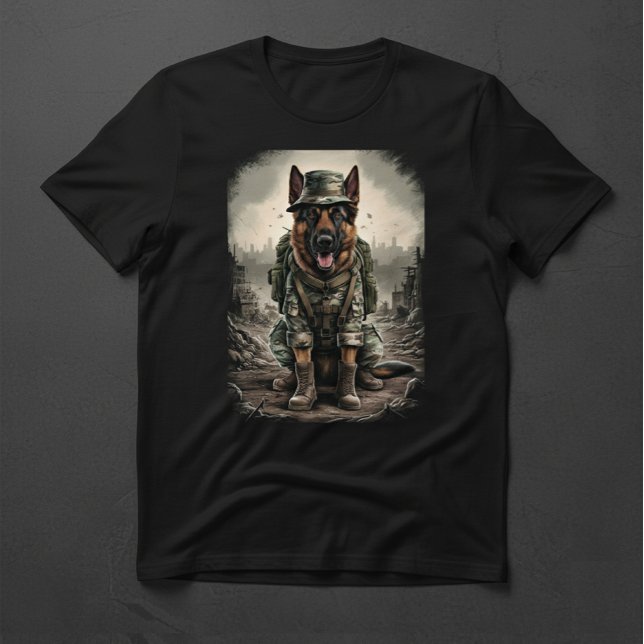 Camiseta Pastor Alemán con traje de soldado (Subido por el creador)