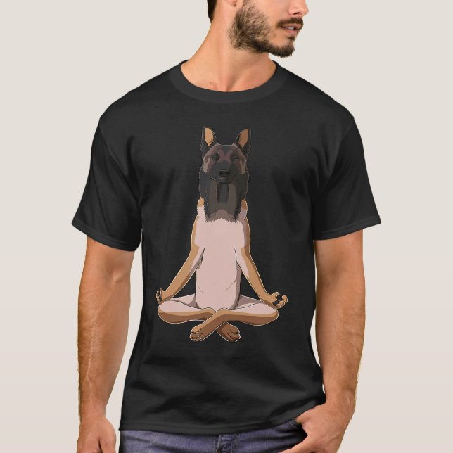 Camiseta Pastor Alemán de Yoga Perro Malinois Belga (Anverso)