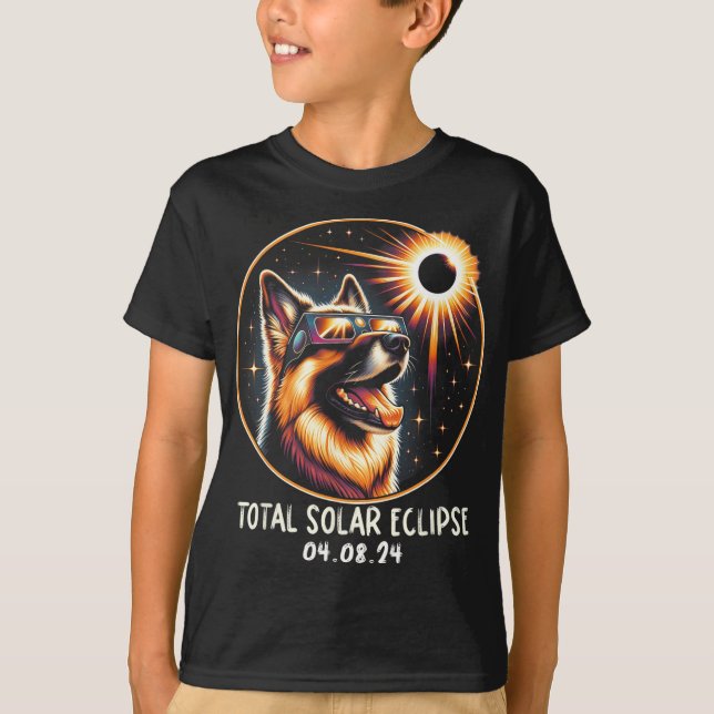 Camiseta Pastor Alemán Eclipse Con Gles Abril 8 2024 (Anverso)