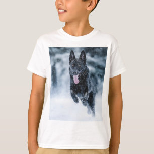 Camiseta Pastor alemán negro con cubierta de Duvet de nieve
