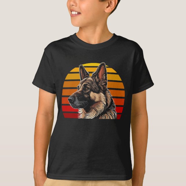 Camiseta Pastor Alemán Retro Estilo Vintage Sunset (Anverso)
