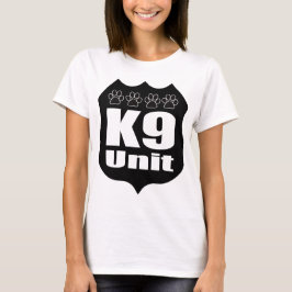 Camiseta Patas del perro de la insignia del negro de la