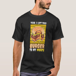 Camiseta Patatas de carne deliciosa hamburguesa deliciosa y