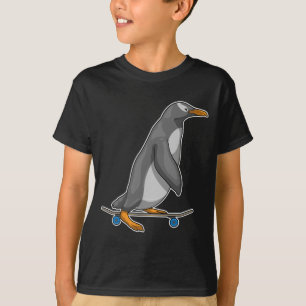 Camiseta Patineta de patinaje sobre pingüino