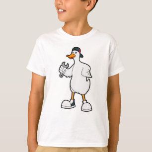 Camiseta Pato como artesano con herramienta y gorra
