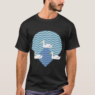 Camiseta Patos de béisbol en los lanzadores de estanterías